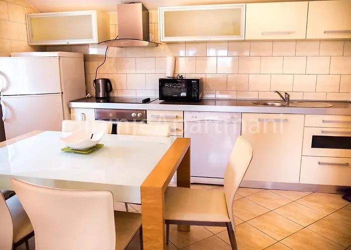 Lepur Apartment